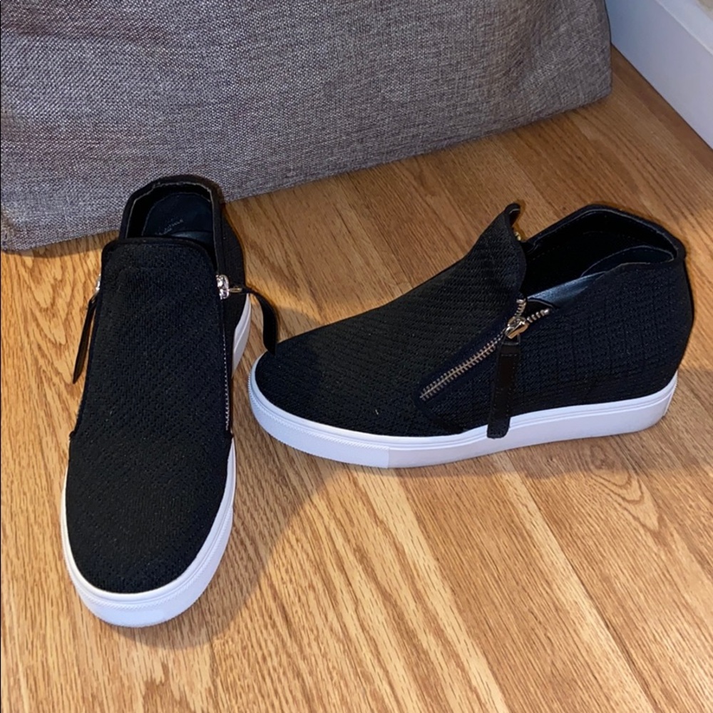 Steven Madden Black Platform Sneakers